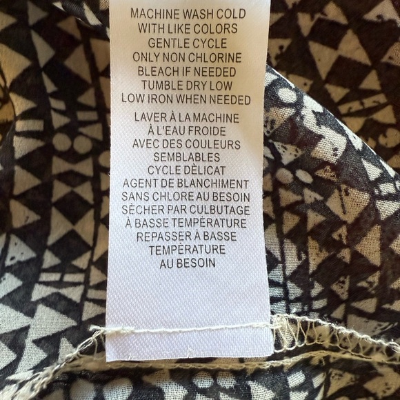 DR2 Split Neck Long Sleeve Sheer Print Top in Size 3X - Picture 4 of 9